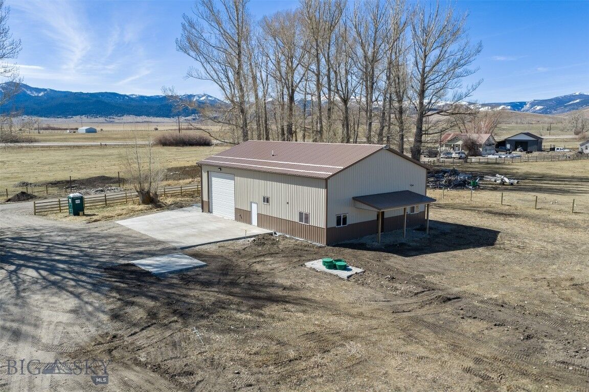 Property Photo:  219 Ayers Street  MT 59711 