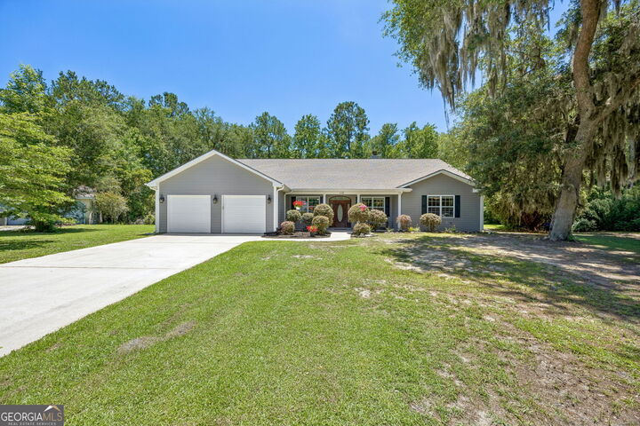 Property Photo:  116 Princeton Place  GA 31548 