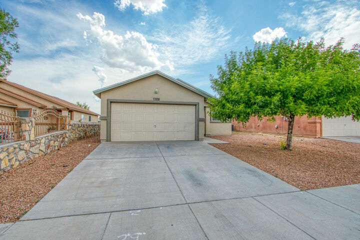 Property Photo: 7328 Sachet Cliff Drive TX 79934