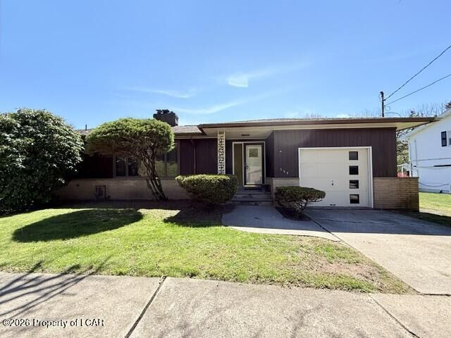 Property Photo:  228 Wilson Drive  PA 18201 