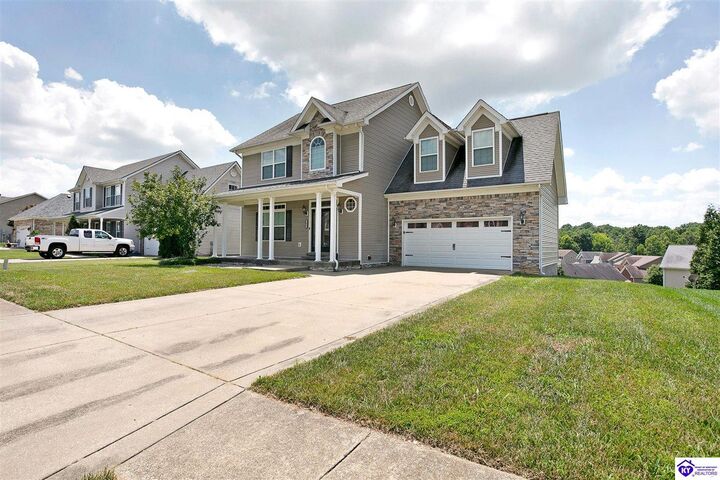 Property Photo: 672 Wind Brook Drive KY 42701