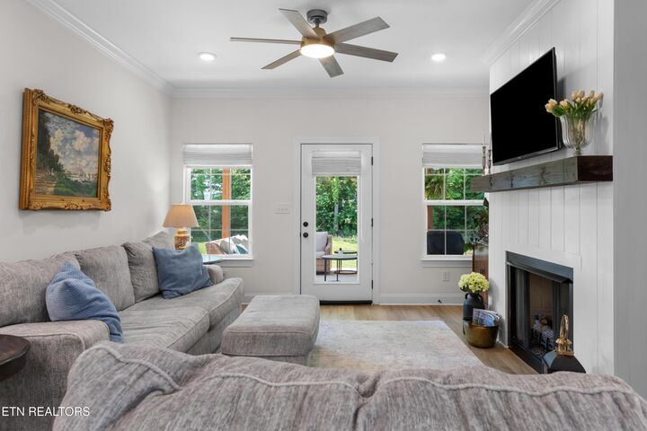 Property Photo: 1618 Spring Berry Lane TN 37924