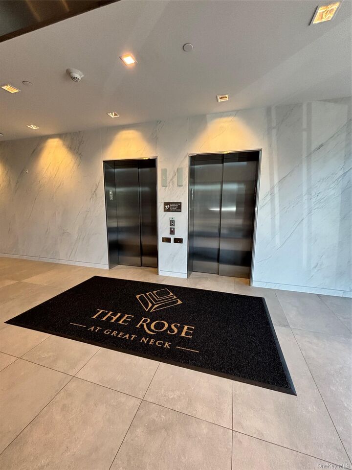 Property Photo: 218 Middle Neck Road 313 NY 11021