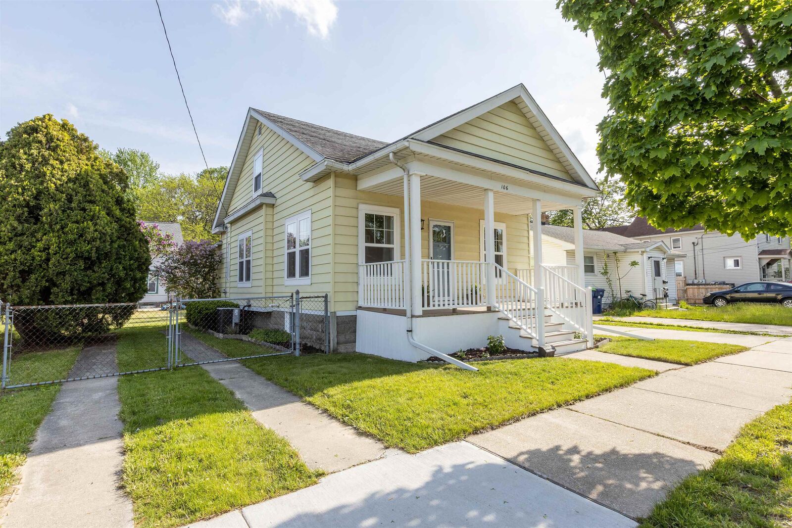 Property Photo: 106 E North Union MI 48706