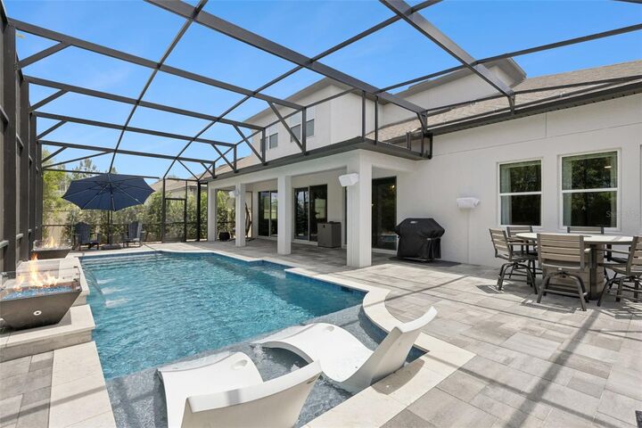 Property Photo: 3336 Lone Cypress Point FL 32765