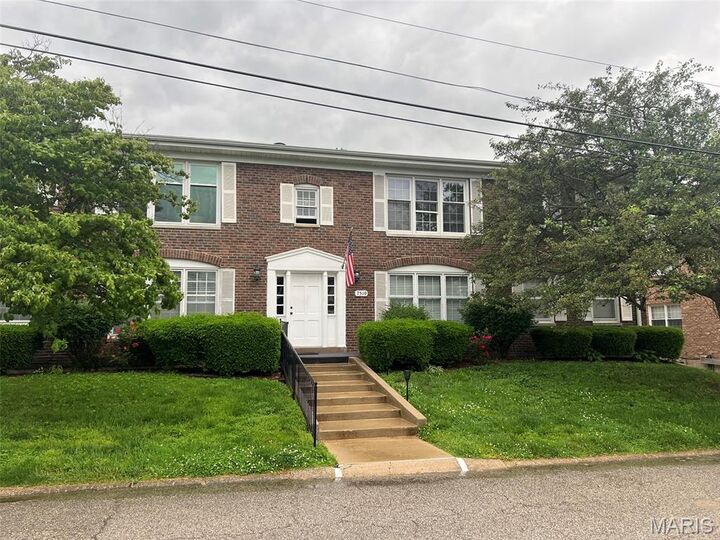 Property Photo: 7510 Claymont Court 4 IL 62223