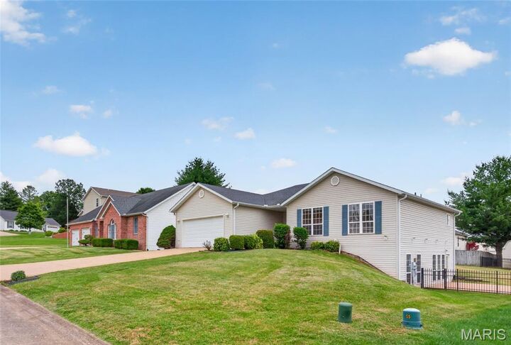 Property Photo:  2485 Camel Back Road  MO 63701 