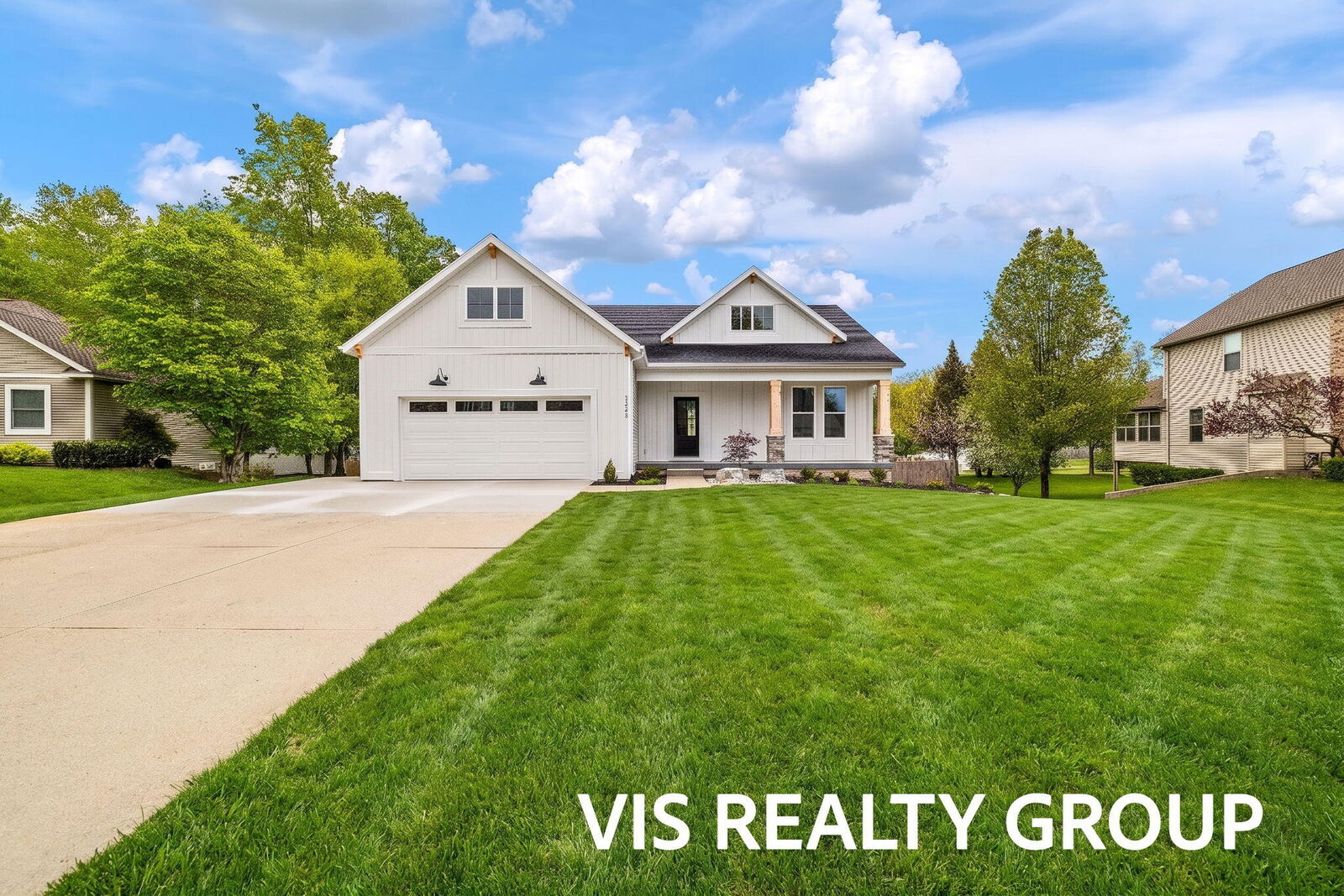 Property Photo: 13024 Woodrush Court MI 49417