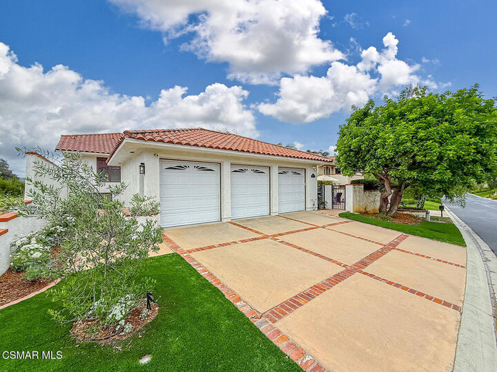Property Photo:  4538 Rayburn Street  CA 91362 