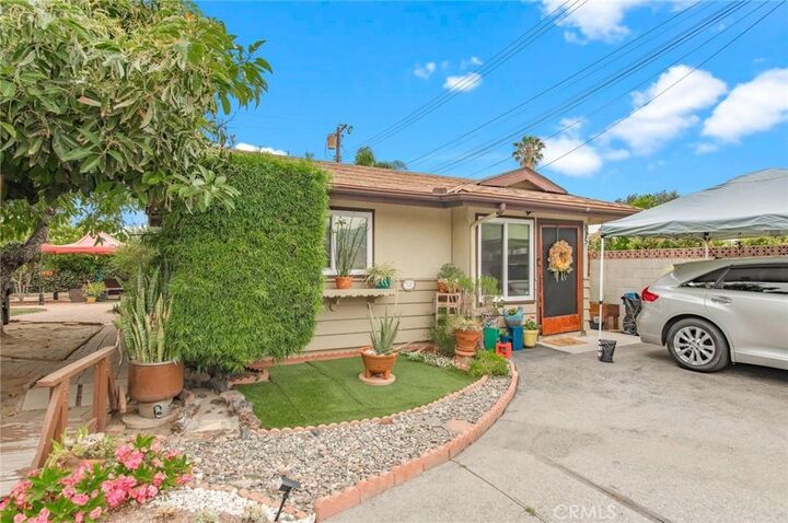 Property Photo:  815 S Lark Ellen Avenue  CA 91791 