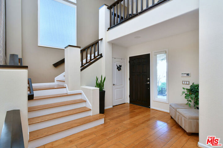 Property Photo:  23224 Park Corniche  CA 91302 