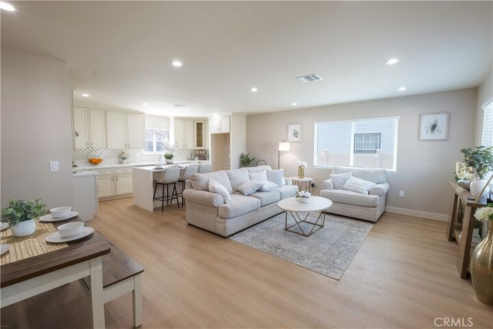 Property Photo:  223 S Aprilia Ave  CA 90220 