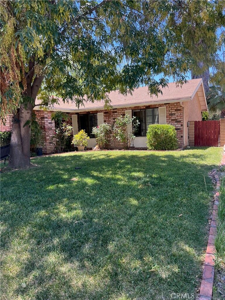 Property Photo:  29843 Avenida De Fiesta  CA 92586 