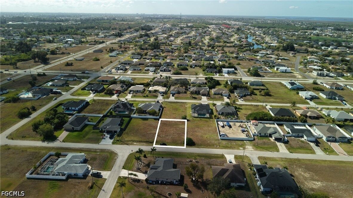 Property Photo: 2502 NW 1st Street FL 33993