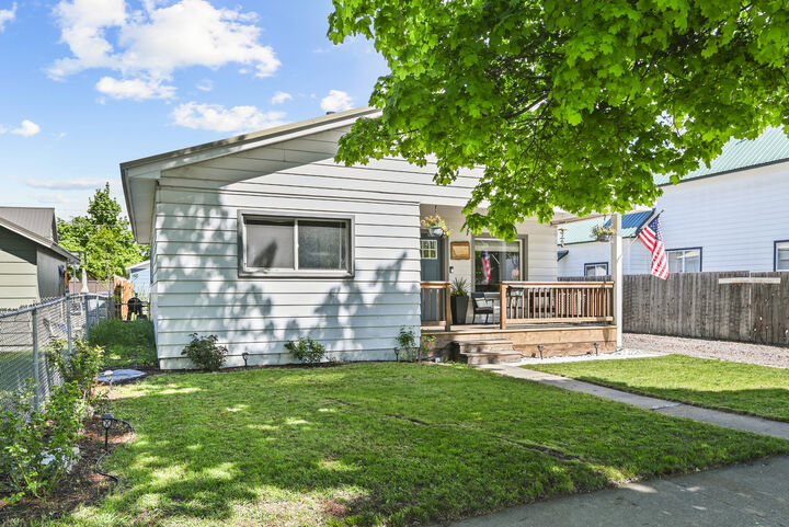 Property Photo:  411 5th Avenue W  MT 59901 