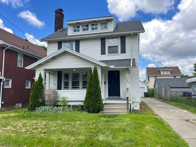 Property Photo:  481 N Firestone Boulevard  OH 44301 