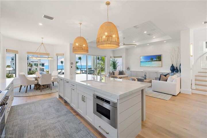 Property Photo:  104 Kaula Ln  FL 34134 