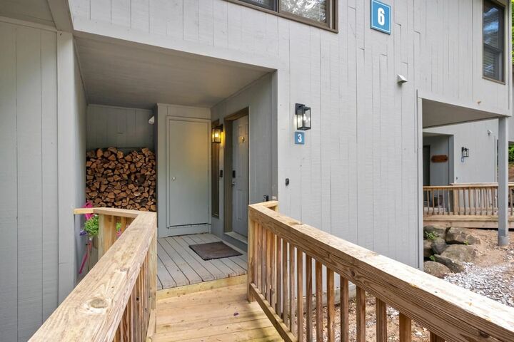 Property Photo:  6 Ridge Road  NH 03251 