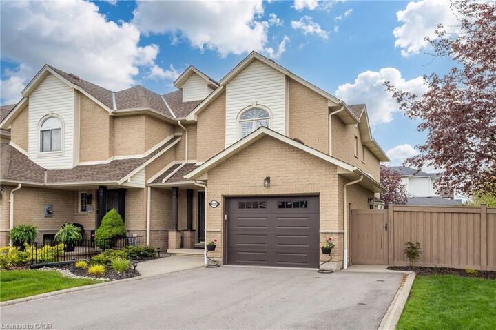 Property Photo:  4119 Foxwood Drive  ON L7M 4L3 