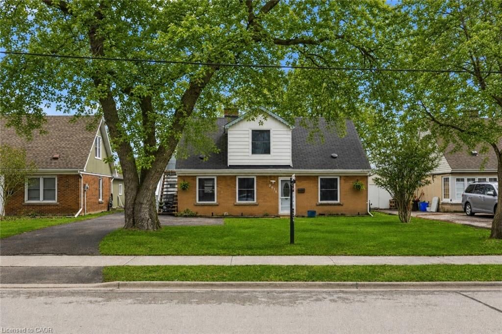Property Photo:  2074 Churchill Avenue  ON L7R 3T7 