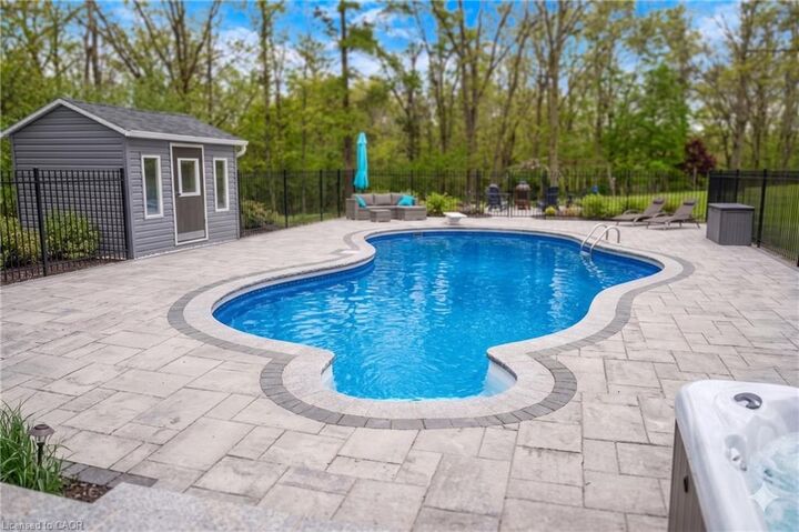 Photo de la propriété: 1279 Maple Manor Road ON N1R 5S6