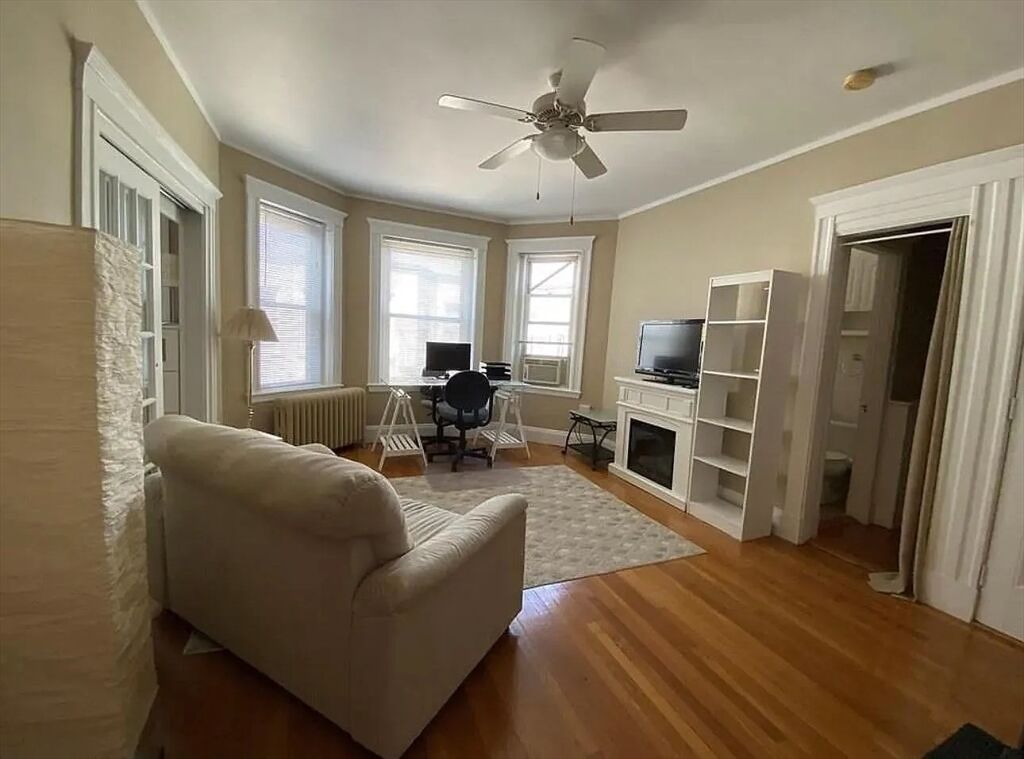 Property Photo:  74 Fenway 55  MA 02115 
