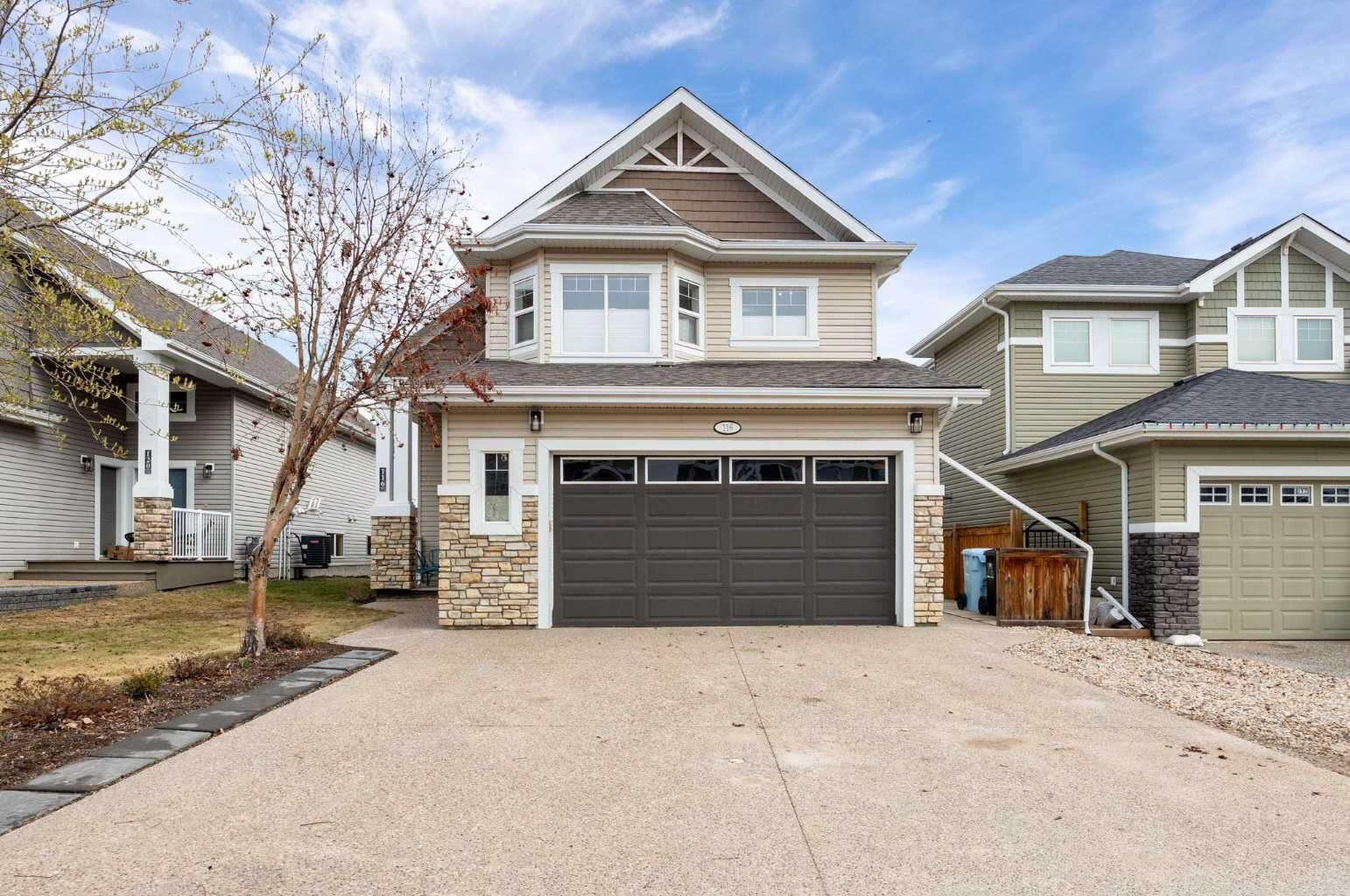 Property Photo:  116 Dakin Drive  AB T9K 0Z8 