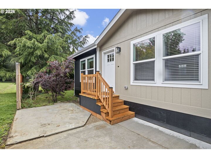 Property Photo:  23077 SW Main St 17  OR 97140 