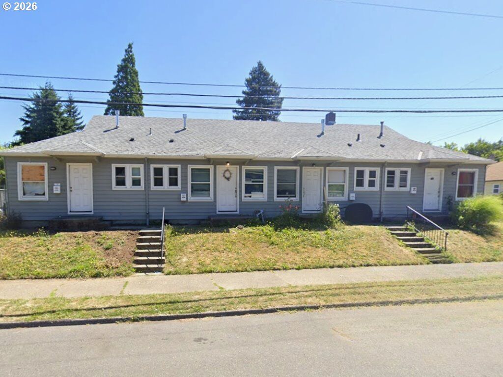 Property Photo:  4504 N Maryland Ave  OR 97217 