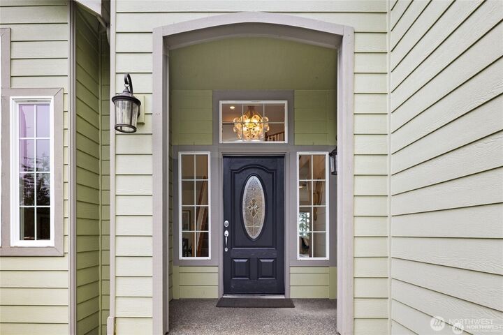 Property Photo:  2255  Aviator Lane  WA 98277 