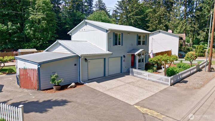 Property Photo:  3423 S 368th Place  WA 98001 