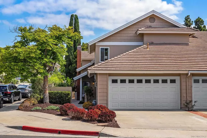Property Photo: 3970 Carmel Brooks Way CA 92130
