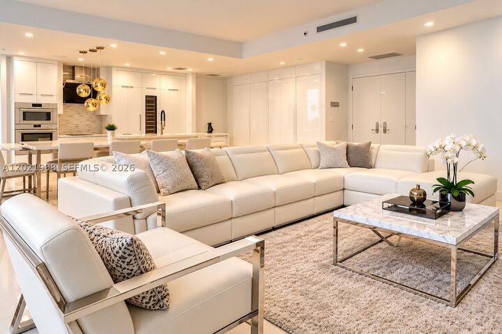 Property Photo:  901 Brickell Key Blvd 3307  FL 33131 