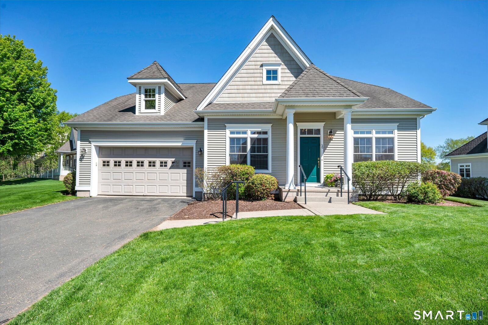 Property Photo:  36 Bay Hill Drive 36  CT 06002 