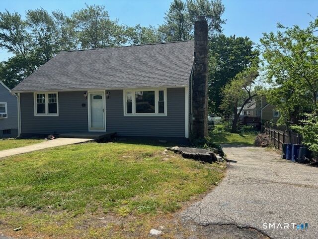 Property Photo:  366 Harmony Street  CT 06606 