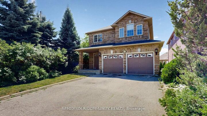 24 Cachet Hill Crescent — photo 1