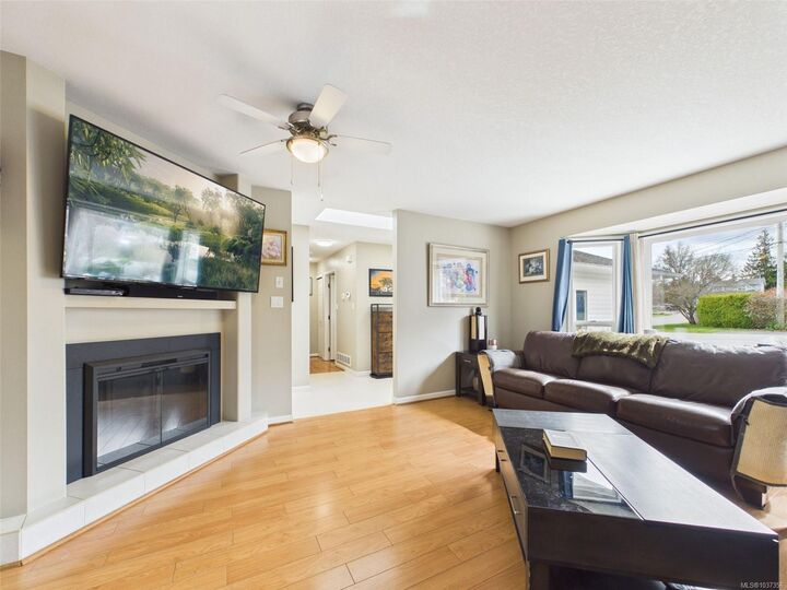 Property Photo: 891 Esslinger Rd BC V9P 2R1