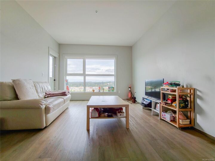 Property Photo:  2465 Gateway Rd 502  BC V9B 6R1 