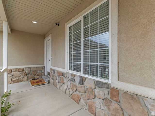 Property Photo: 10764 S Pine Grove Way W UT 84009