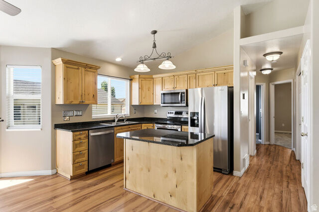 Property Photo: 2161 W Craig Ln UT 84075