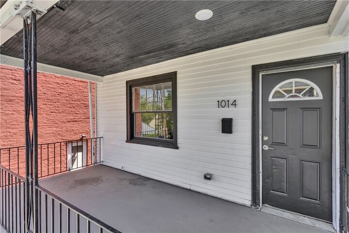 Property Photo:  1014 Herron Avenue  PA 15219 
