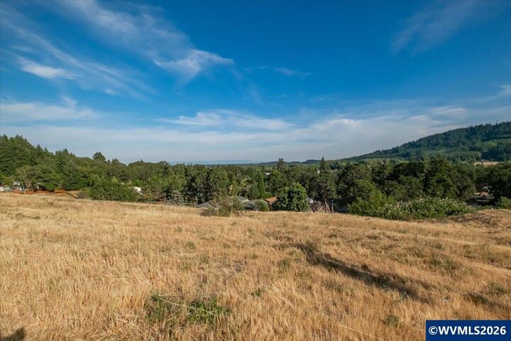 Property Photo:  549 Coastal View Dr  OR 97370 