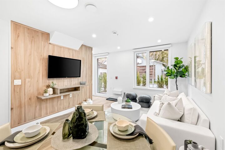 Property Photo: 2230 E 1st Avenue 153 BC V5N 0K2