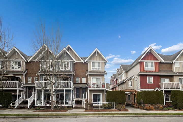 1661 Fraser Avenue 201 — photo 1