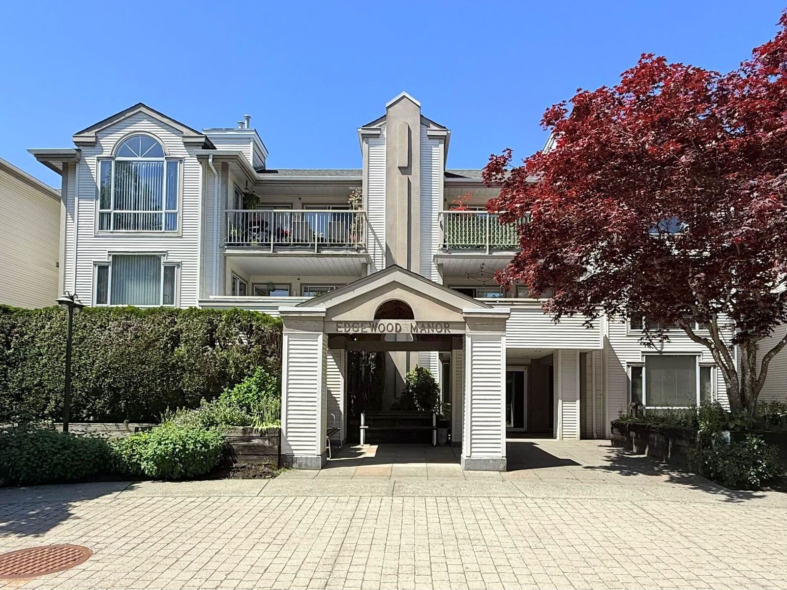 Property Photo: 19122 122 Avenue 210 BC V3Y 2N7