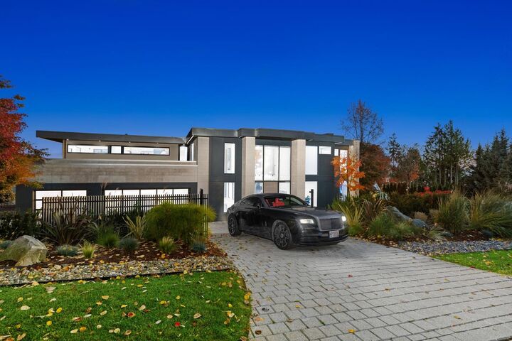 1027 Millstream Road — photo 1