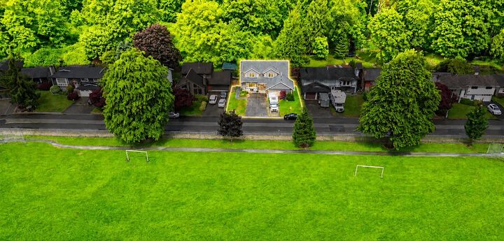 Property Photo: 46781 Portage Avenue BC V2P 7H3