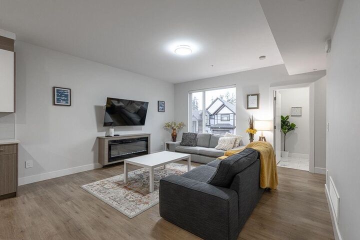 Property Photo:  2576 Janzen Street  BC V3G 0G8 