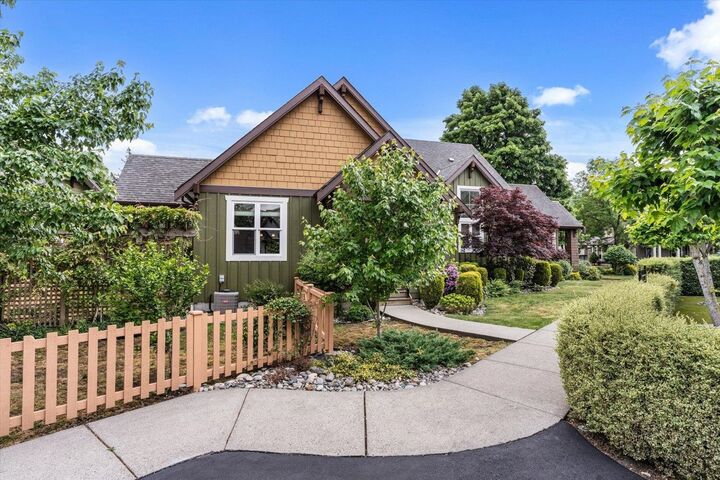 Property Photo: 5882 Cowichan Street 1 BC V2R 0G8