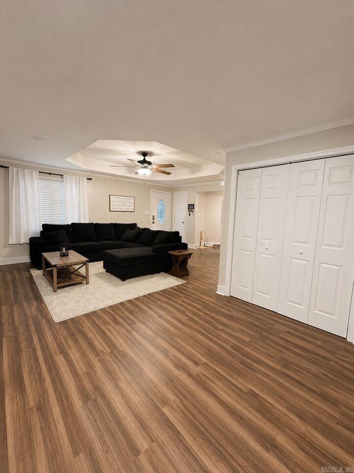 Property Photo:  808 Trumann Street  AR 72442 